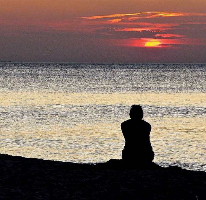 QUANDO DEUS PARECE ESTAR CALADO