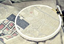 UM ATELIÊ DE ALTA-COSTURA EM MEIO AO DESERTO