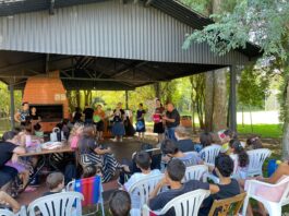 Escola Bíblica Dominical na IBC Panambi desenvolve ensino bíblico cronológico e amplia integração entre classes