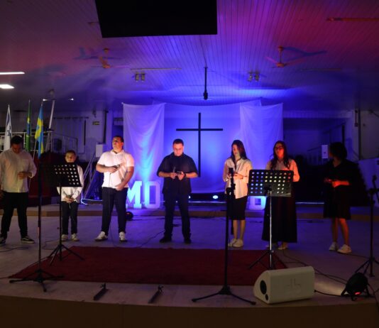 Departamento de Mocidade da IBC Bagé realiza Musical de Páscoa