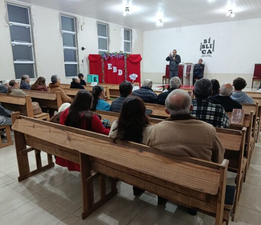 IBC Piratini realiza programação do Departamento da Escola Bíblica Dominical.