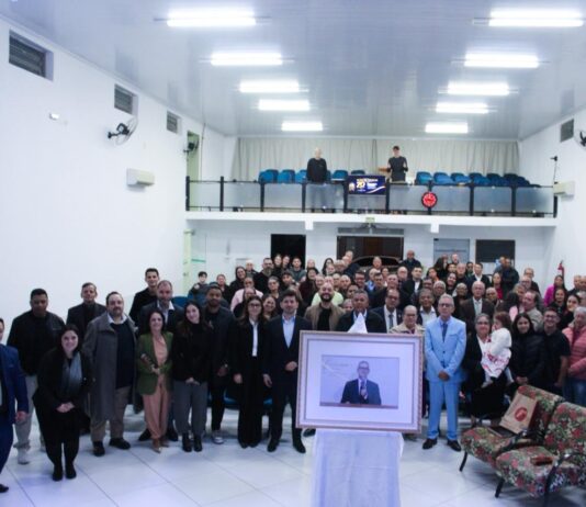A IBC Capela de Santana celebrou os 70 anos de vida do Pastor Francisco Martins.
