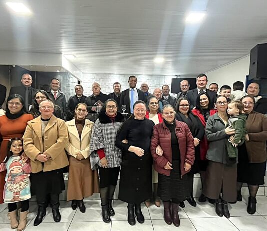 Encontro Regional de Obreiros e Esposas da Região 4 é realizado na IBC São Sepé