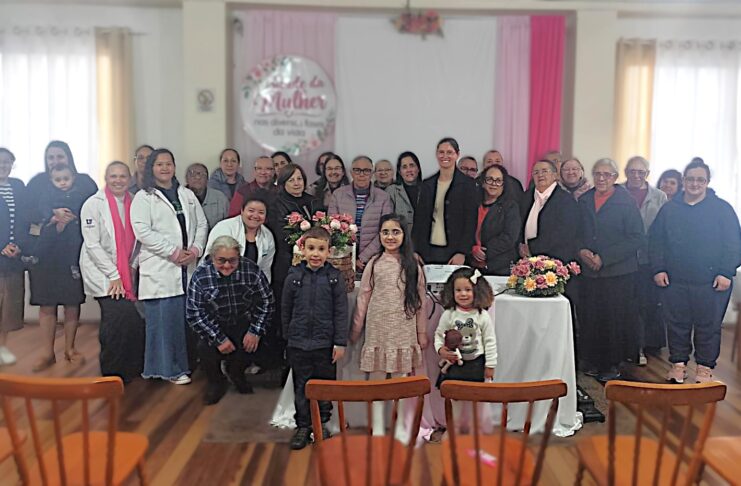Departamento Feminino da IBC Canguçu realiza programação alusiva ao Outubro Rosa