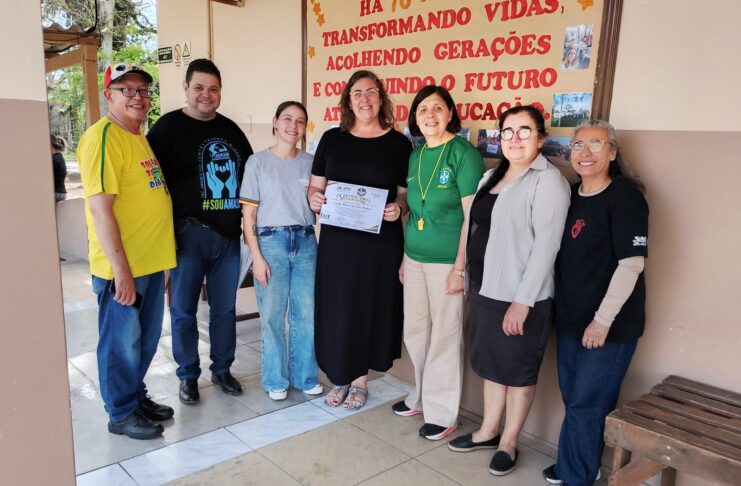 IBC de Camaquã/RS e APEC realizam trabalho de evangelismo em escolas